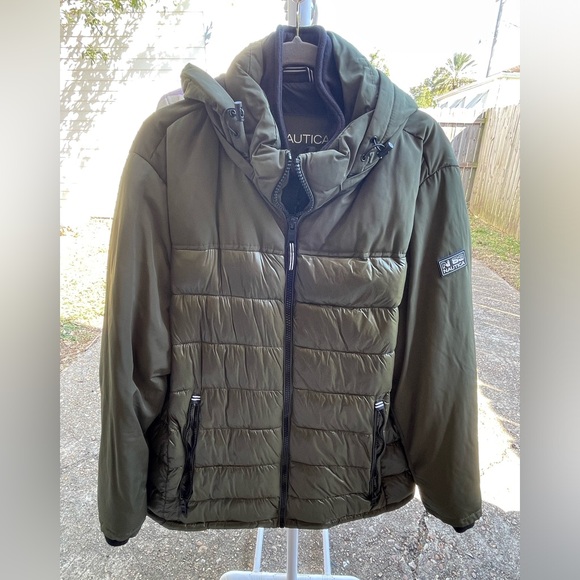 Nautica Men's Mixed Media Puffer - Fleece Lined - Men's XL - Picture 15 of 15